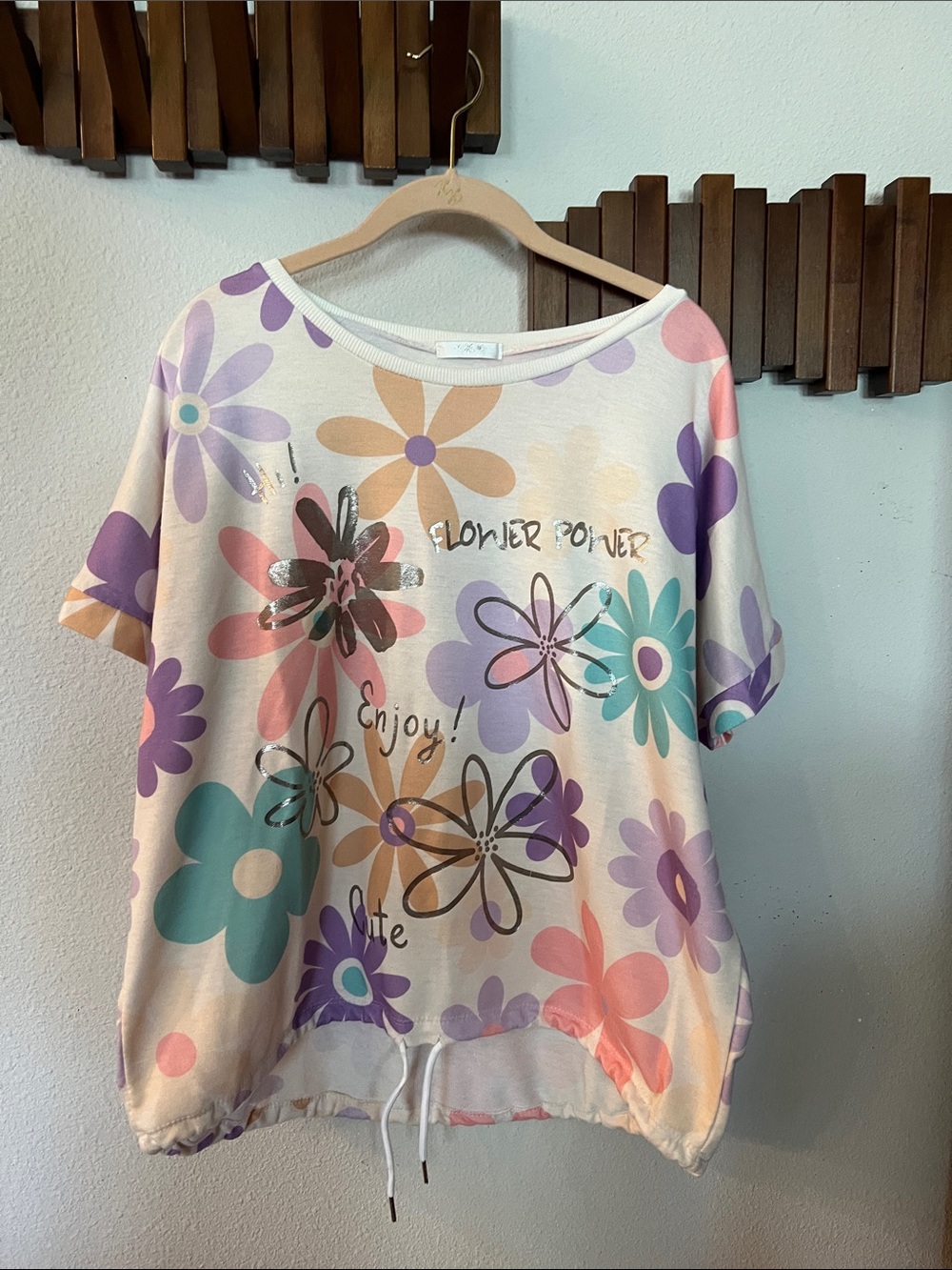Cream Floral Graphic Short Sleeve Tee with Drawstring Hem